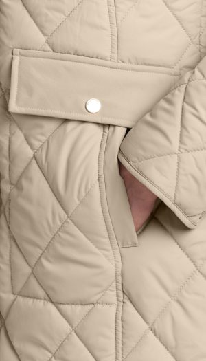 SNAP FRONT QUILTED BARN WALKER